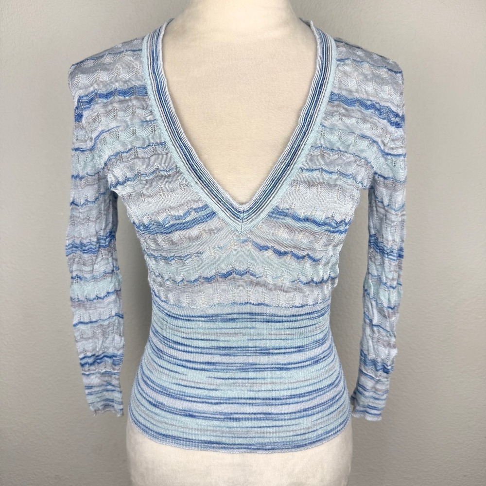 VTG Y2K Caslon Womens Blue Metallic Chevron V-Neck Knit Ribbed Top S Long Sleeve